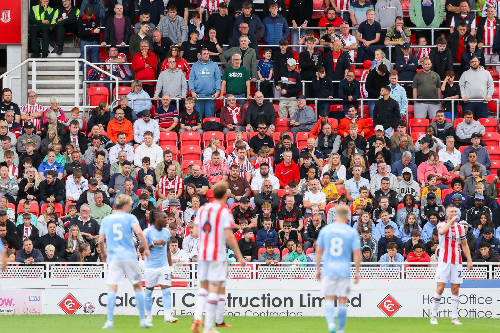 Stoke City v COVENTRY CITY 10 AUG24 0695