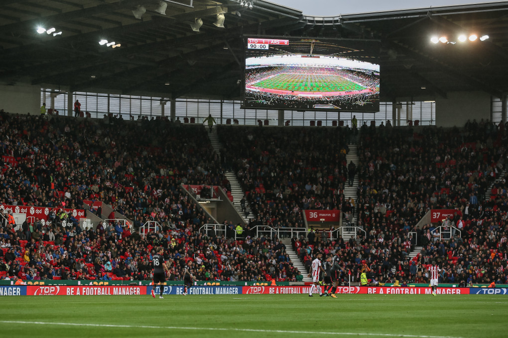 Stoke v ARSENAL 19 AUG17 4716